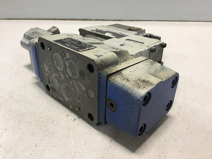 Used REXROTH Servo Valve 4WRLE16W180SJ3XG24K0A1M USED