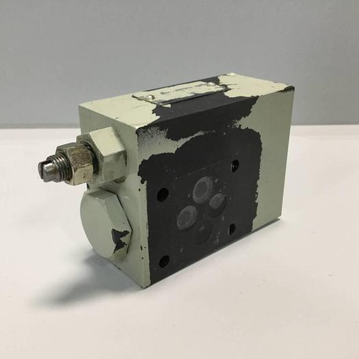 Used YUKEN Valve SF1135-B-10 #91547