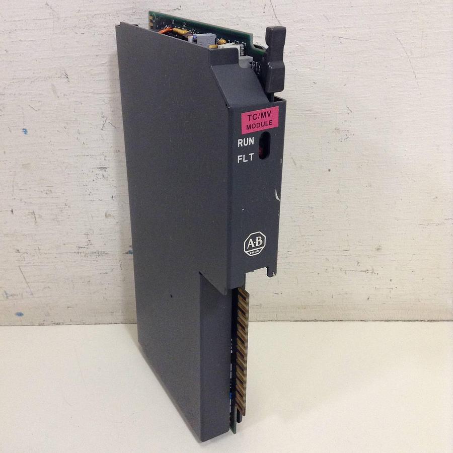 Used ALLEN BRADLEY Input Module 1771-IXE SER A #81299