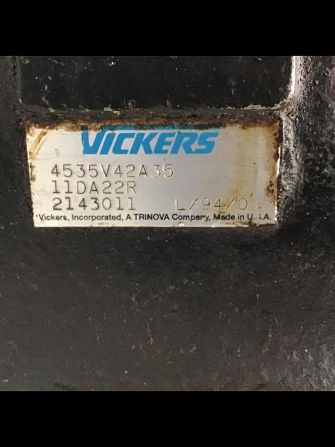 Used VICKERS Pump 4535V42A35 #124601