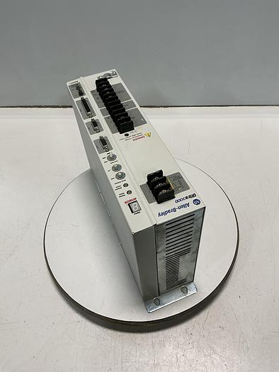 Used ALLEN BRADLEY 2098-DSD-030-SE