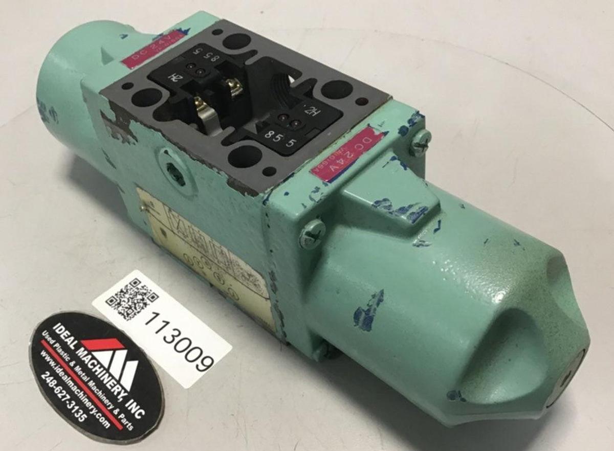 Used SPERRY VICKERS Valve DG4S533CWTRF10 USED