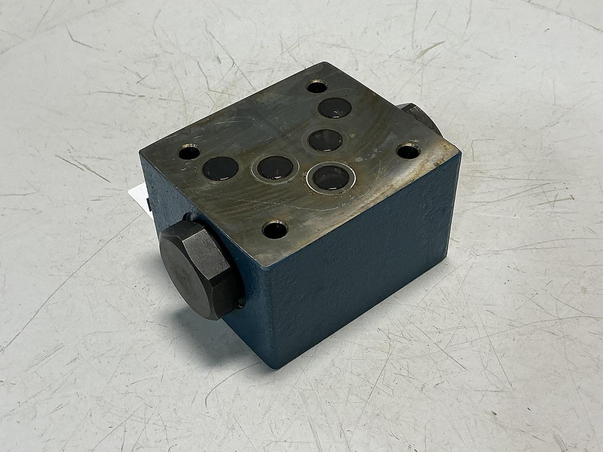 Used BOSCH 0 811 020 03