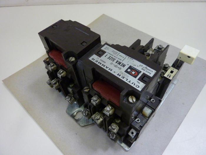 Used CUTLER HAMMER Motor Starter Size 1 A50CN0 #52904