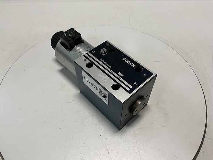 Used BOSCH 0 810 001 825