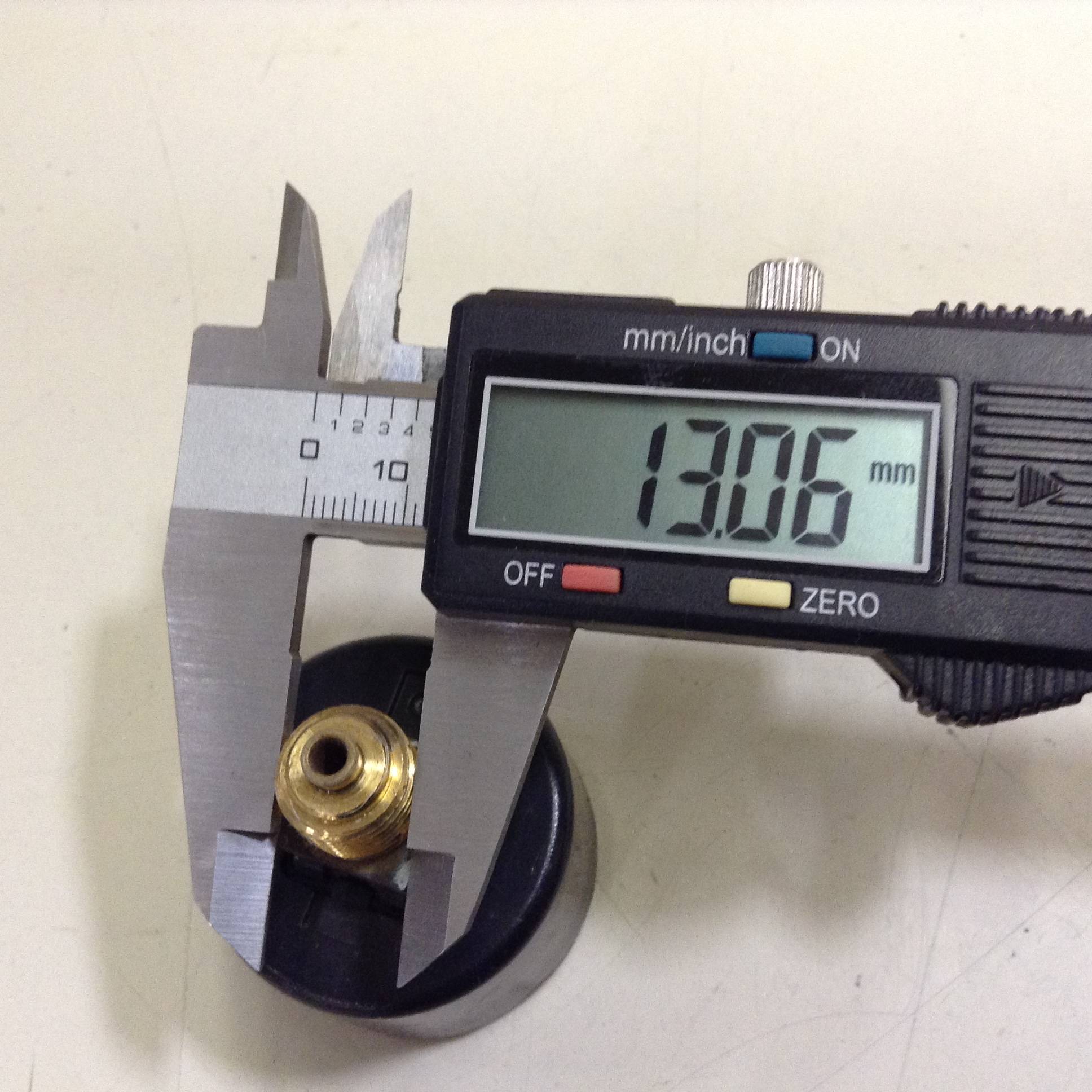 Used FESTO Pressure Gauge 183901 Used