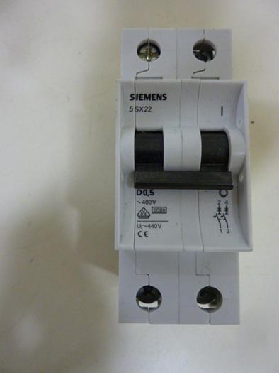 Used SIEMENS 0, 5 Amp Circuit Breaker 5SX22D05 #52190