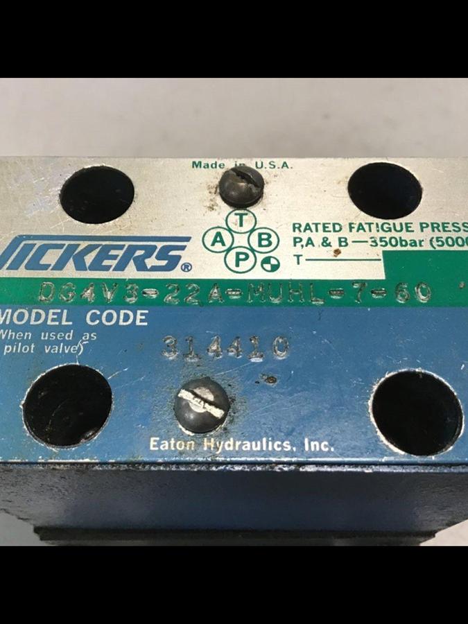 Used VICKERS Valve DG4V322AMUHL760 USED