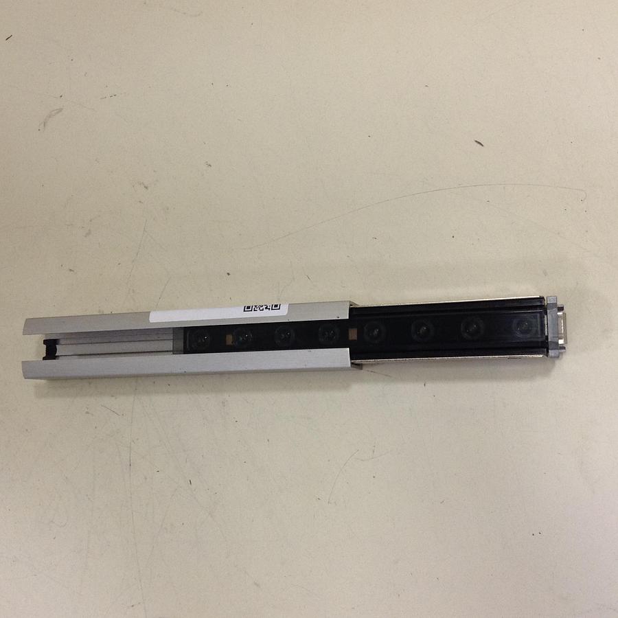 Used KEYENCE CORP Safety Light Curtain Transmitter PJ-V21T Used