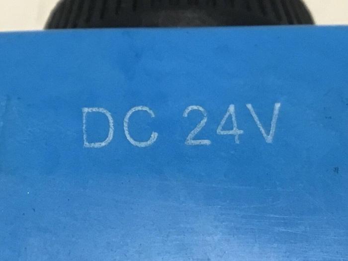 Used VICKERS Valve DG4V-3S-33C-M-U-H5-60 #132112