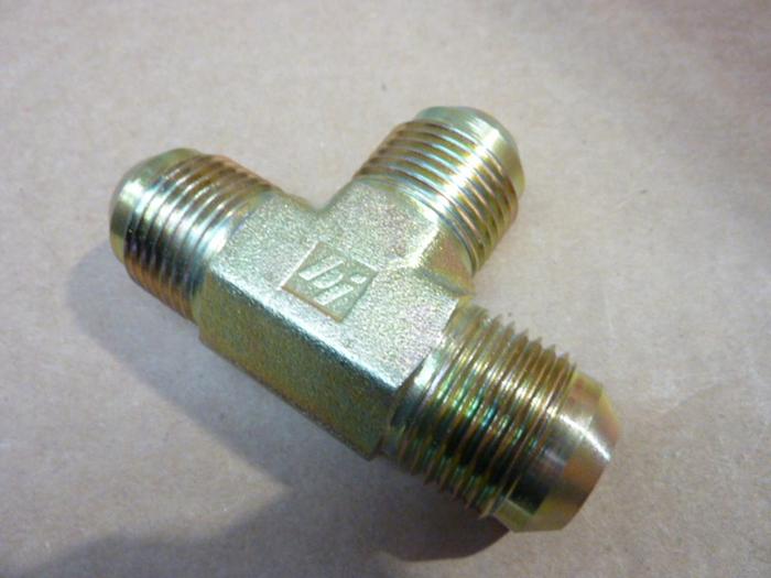 Used BI-LOK Tee 2603-12-12-12.B #40735 DNL SCRAPPED