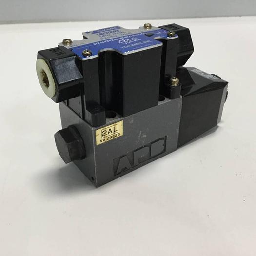 Used VICKERS Directional Control Valve DG4V32ALMP2T750 #92270
