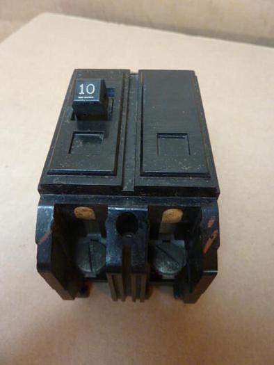 Used WESTINGHOUSE 10 Amp Circuit Breaker QC2010 #31347