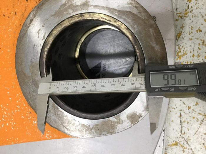 Used CINCINNATI MILACRON Crosshead 5022211 Used