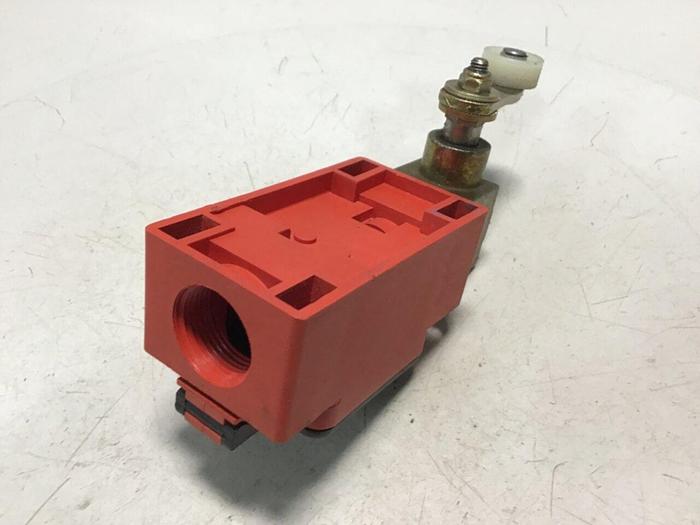 Used BERNSTEIN Limit Switch ENK-UV1Z AHS #121310