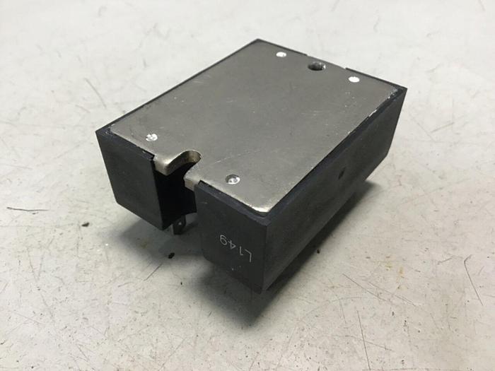 Used CRYDOM Dual Solid State Relay H12D4840DE #122511