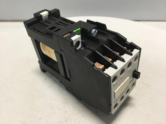 Used SIEMENS Contactor 3TF4010-0B #104293