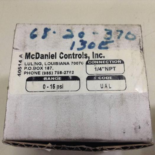 MCDANIEL CONTROLS Pressure Gauge UAL #83887