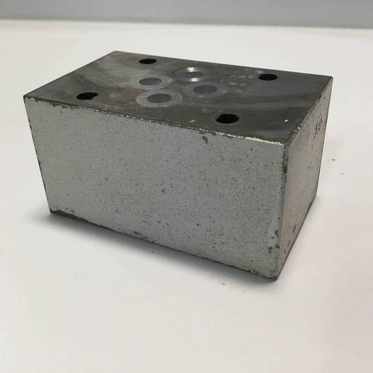 Used VICKERS Tokimec Valve DGMDC3PYL20JA #91732