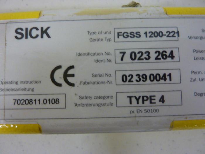 Used SICK OPTIC ELECTRONIC Light Curtain Sender FGSS 1200-221 Used
