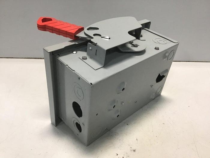 Used SIEMENS 30 Amp Safety Disconnect Switch HNF361 VBII #137851