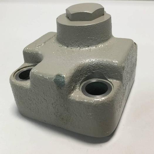 Used YUKEN Right Angle Check Valve CRG-06-5-30 #92404