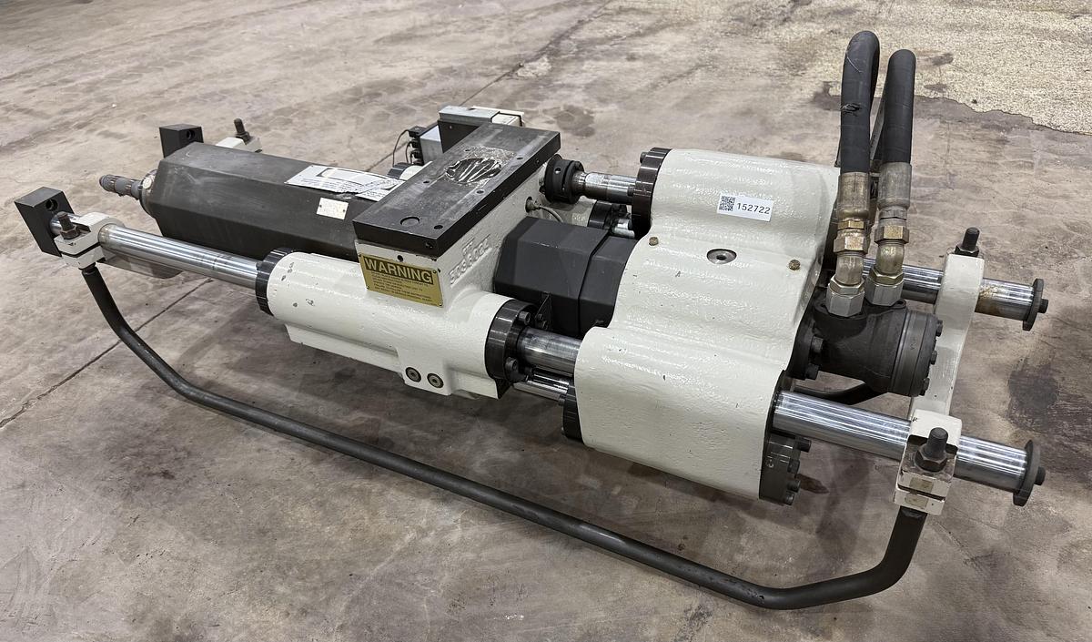 Used CINCINNATI MILACRON VSX 85-6.04