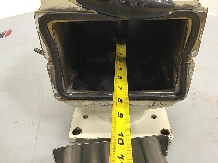 Used METAL FABRICATOR 7X7 DM