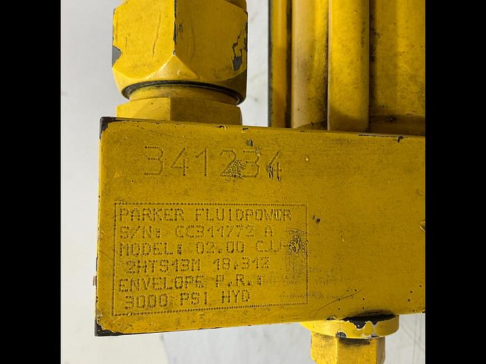 Used PARKER 02.00 CJJ-2HTS13M 18.312