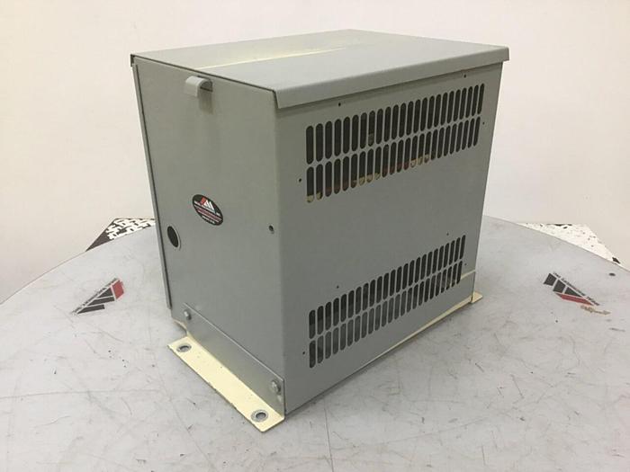 Used HAMMOND 15 kVA Autotransformer 138688 #138817