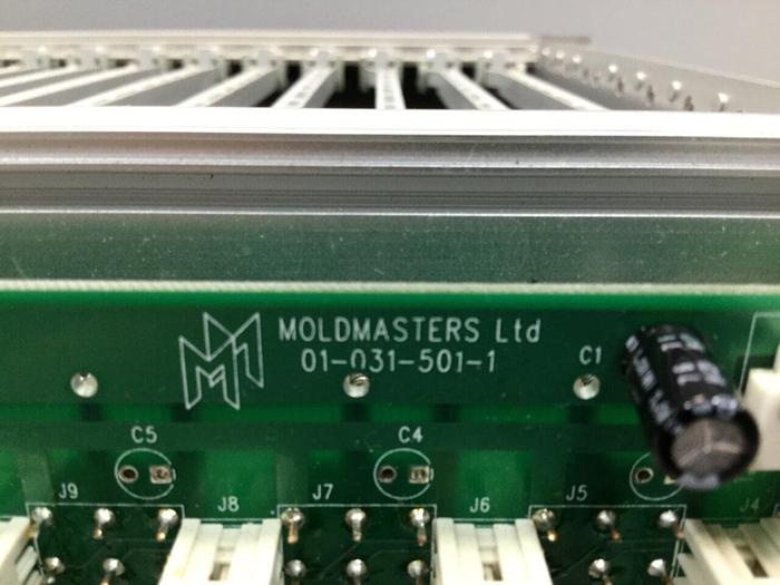 Used MOLD MASTER 21 Slot Card Rack 01-031-501-1 USED