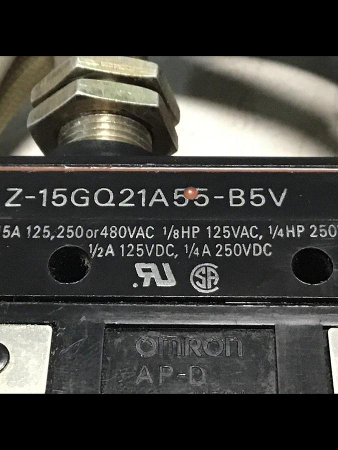 Used OMRON Micro Switch Z-15GQ21A55-B5V Used