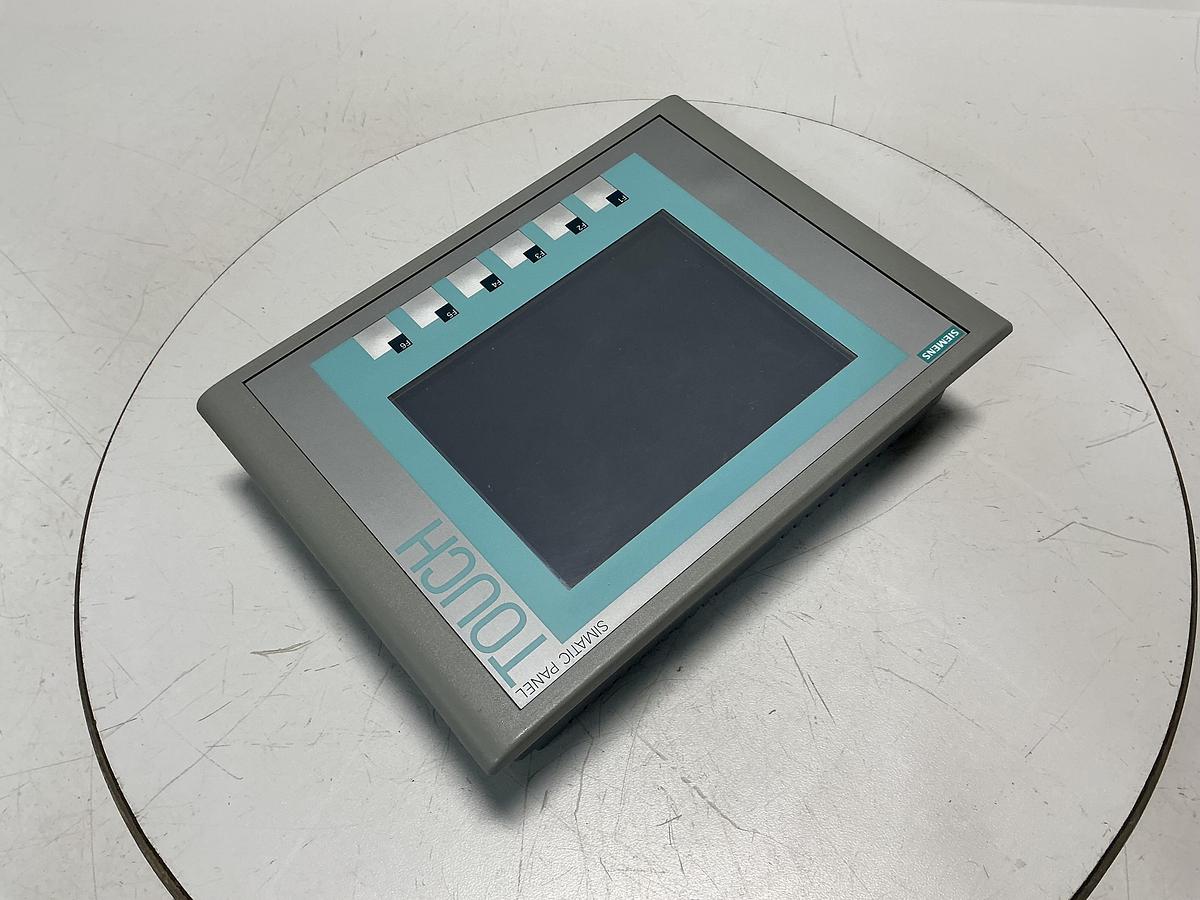 Used SIEMENS 6AV6 647-0AB11-3AX0