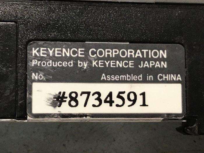 Used KEYENCE Dual Digital Amplifier Sensor FS-V21RP #124182