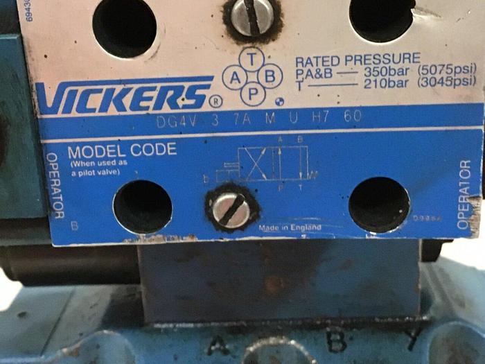 Used VICKERS Valve KFDG5V72C200NXVMU1H112EN30 Used