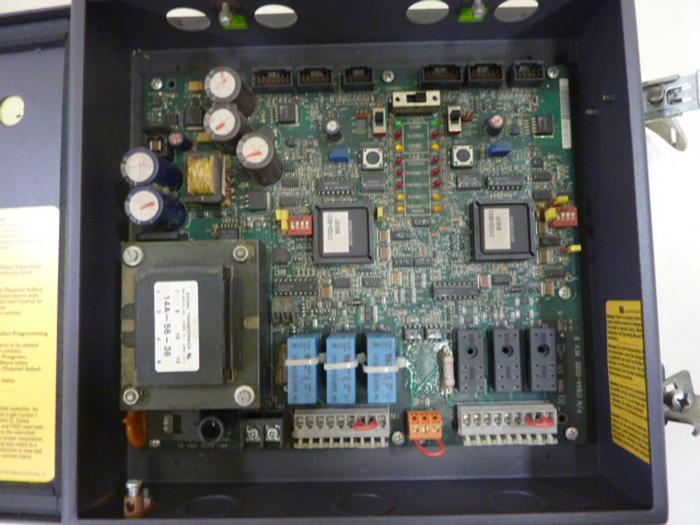 Used STI Light Curtain Controller DSC1 Used