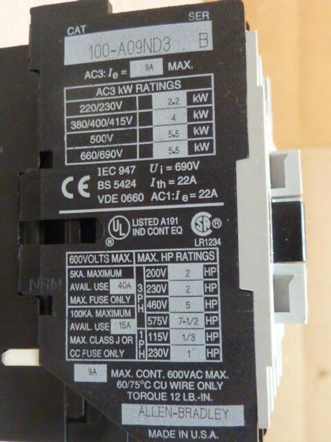 Used ALLEN BRADLEY Contactor 100-A09ND3 SER B Used