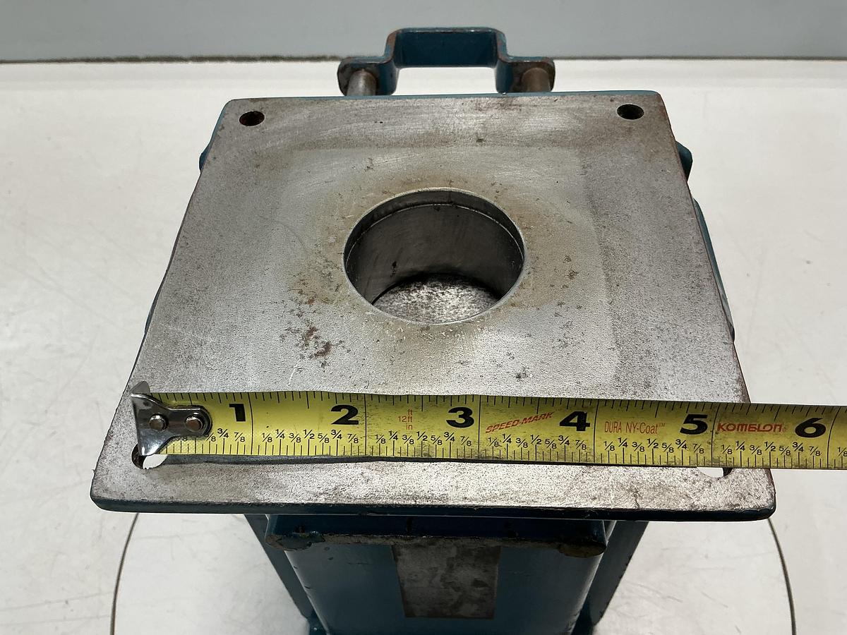 Used METAL FABRICATOR NO MODEL / NO TAG