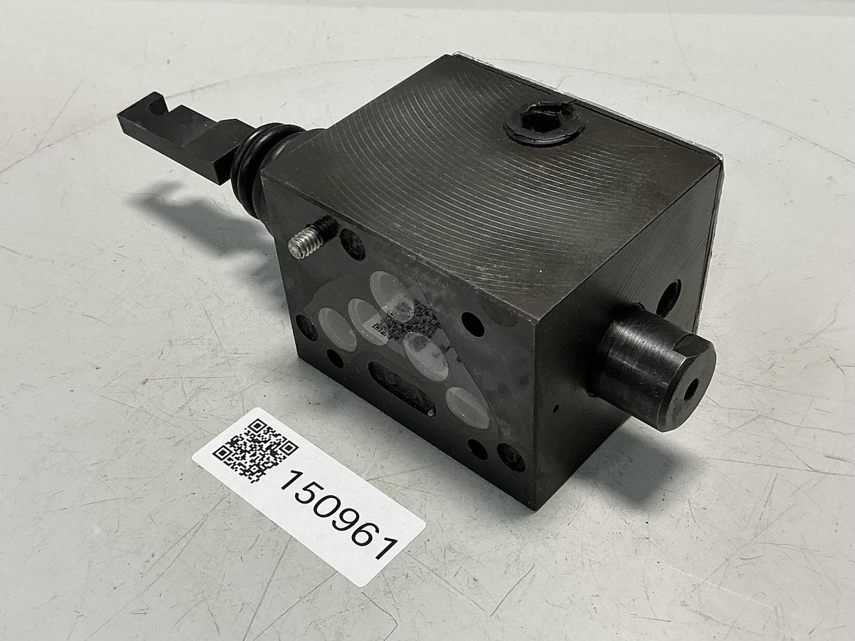 Used PARKER D3T1H21X4544