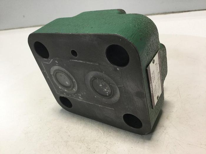 Used YUKEN Right Angle Check Valve CRG-06-5-3013 #102598