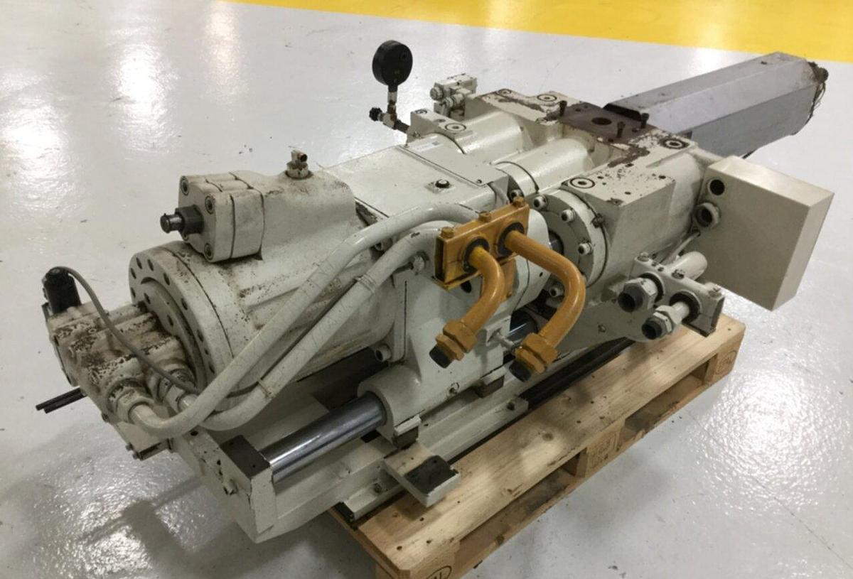 Used TOSHIBA 16 Oz Injection Unit ISF190VL-10A USED 