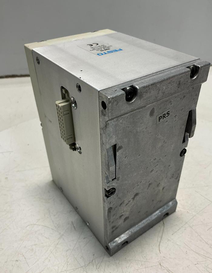 Used FESTO Control Block w/ Valves IFB8-03 #52800