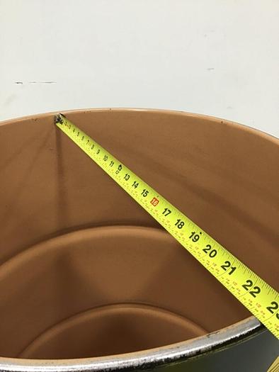 Used TORNADO Tank Vacuum 22.75X29 / VAC #124064