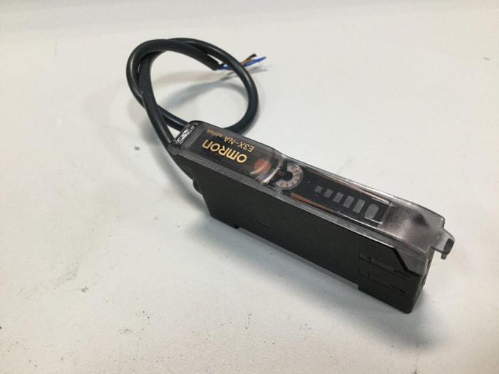 Used OMRON Photoelectric Sensor E3X-NA11 #103547