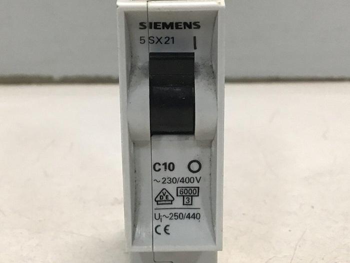 Used SIEMENS Circuit Breaker 5SX2C10 #114495