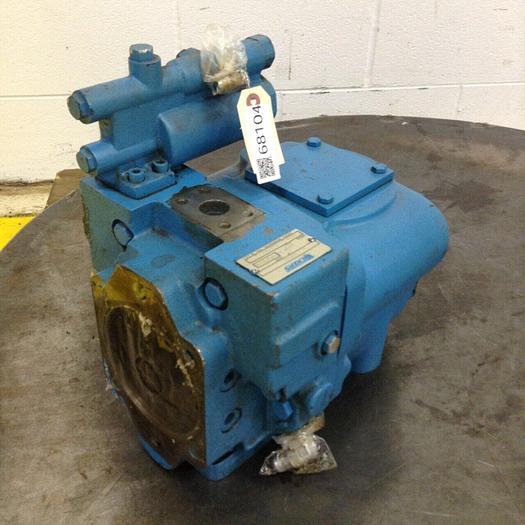 Used VICKERS Hydraulic Piston Pump PVE47QI35V25AR Used