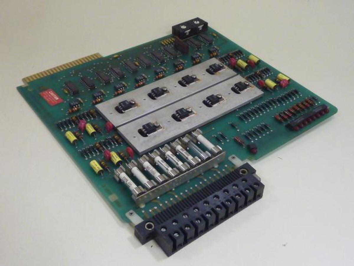 Used CINCINNATI MILACRON Output Board 3-531-3563A USED