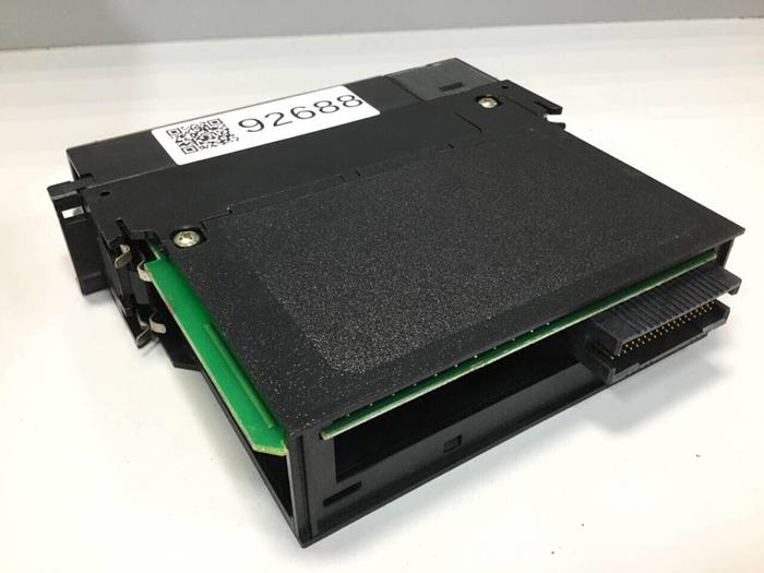 Used ALLEN BRADLEY Relay Output Module 1756-0W16I SER A #92688