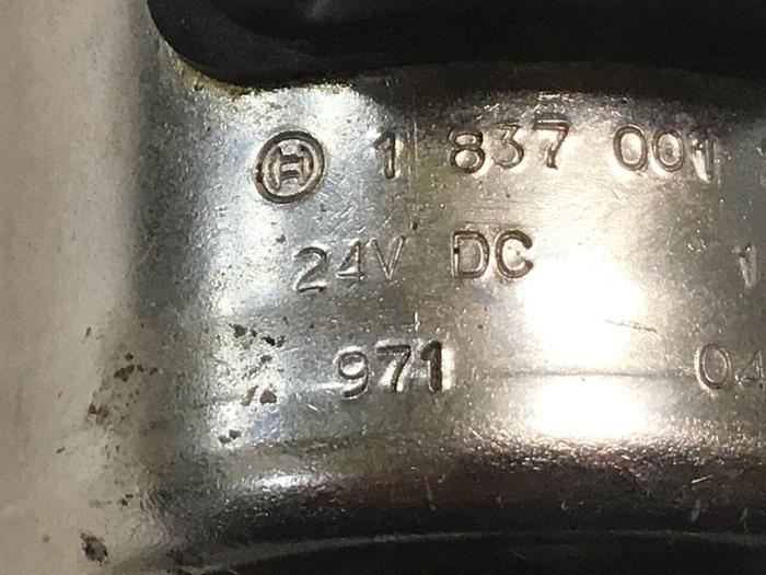 Used BOSCH Valve 9810231438 081WV06P1V1012WS024/00D51 #137669