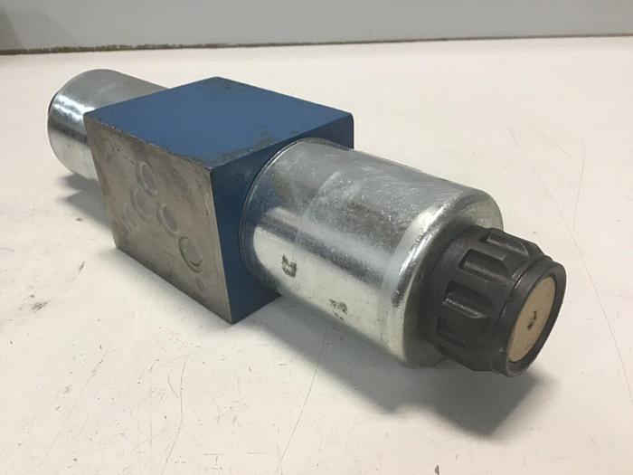 Used REXROTH Valve 4WE10U33/CG24N9K4 Used